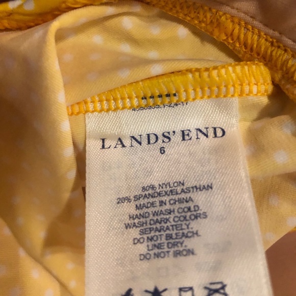 Lands’ End Yellow Tankini swim top with ruched swim bottoms.Women’s size 6. NEW! - Picture 7 of 8